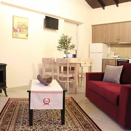 Kedros Apartment *