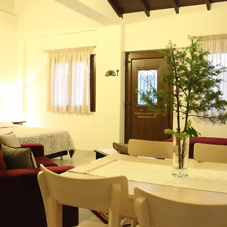 Kedros Apartment *
